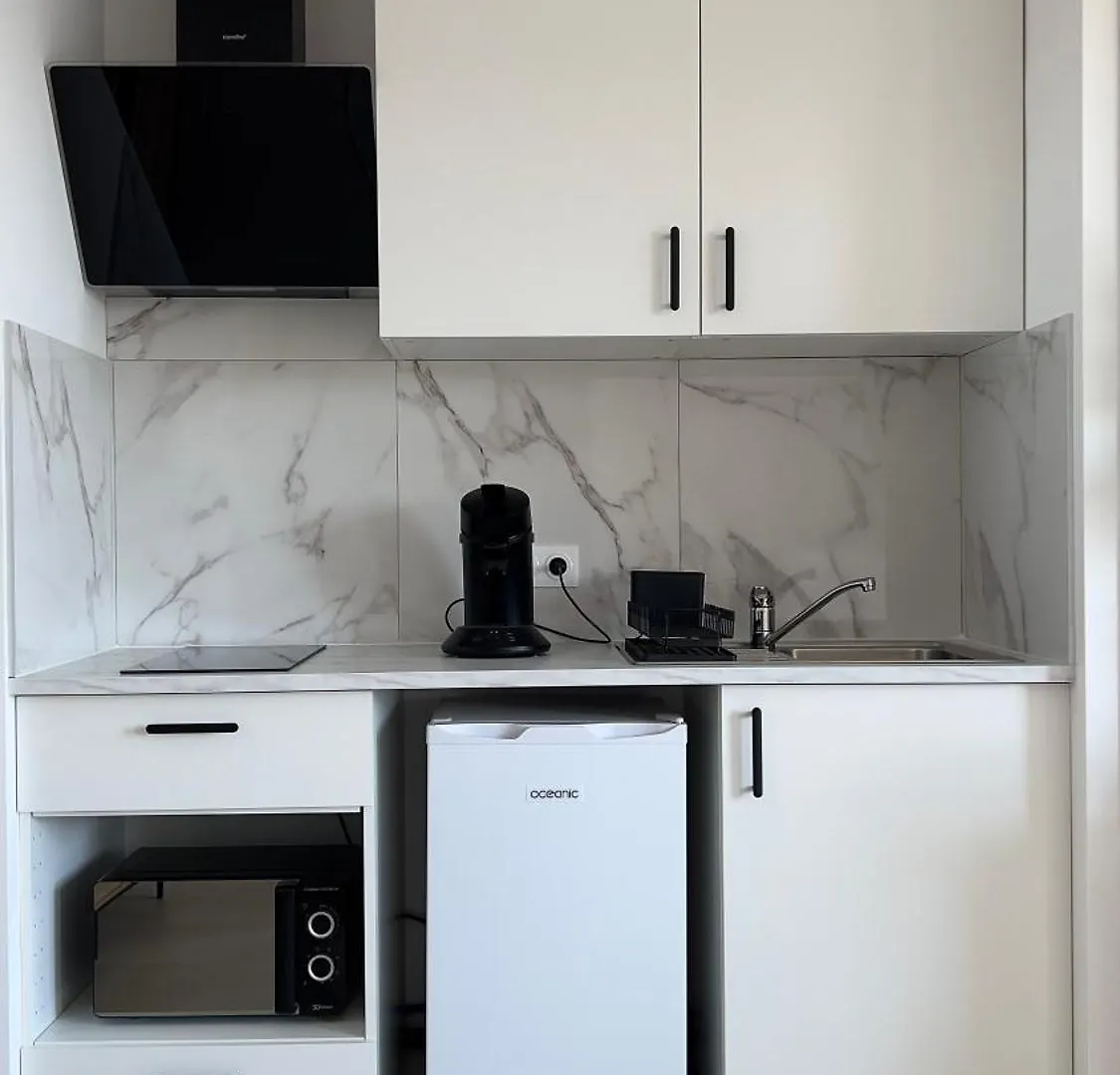 Ps5, Cinema & Jacuzzi - Skyline Luxe Apartment Saint-Etienne